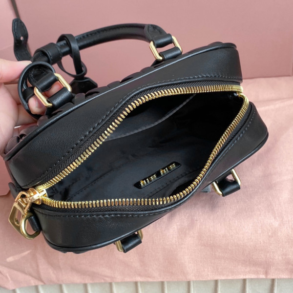 M*um*u arcadie matelassé nappa leather bag-19*13*6cm