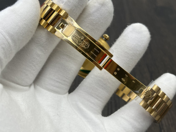 R*l*x watch 36mm