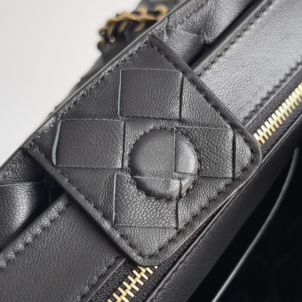 bo*te*ga Ve*ne*ta small andiamo chain-25*22*10.5cm