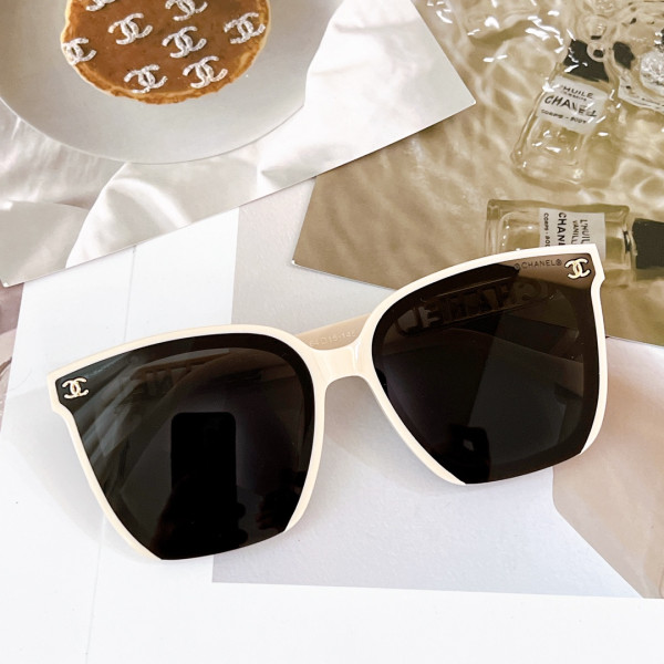 CL SUNGLASSES