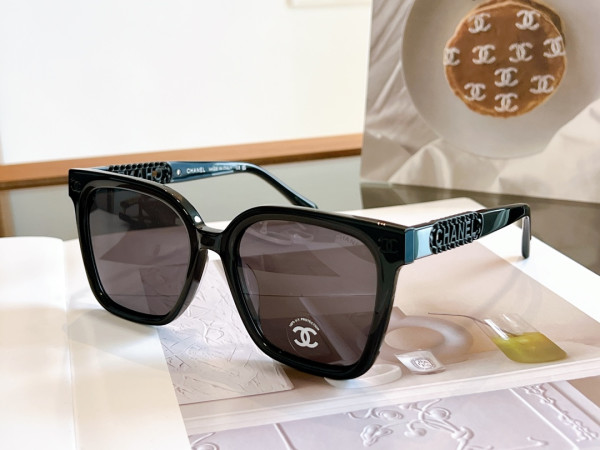 CL SUNGLASSES