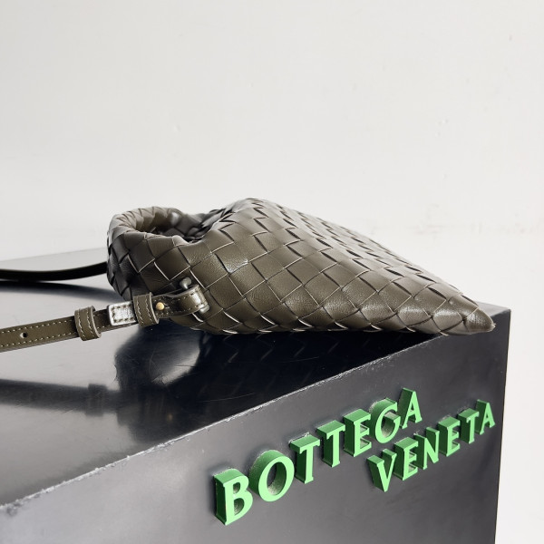 bo*te*ga Ve*ne*ta mini hop-25.5*14.5*11cm