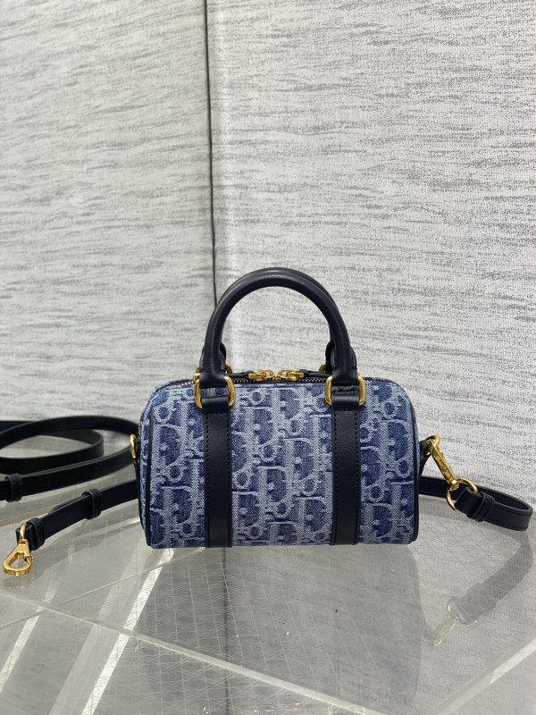 Diro Groove 17 Nano Bag