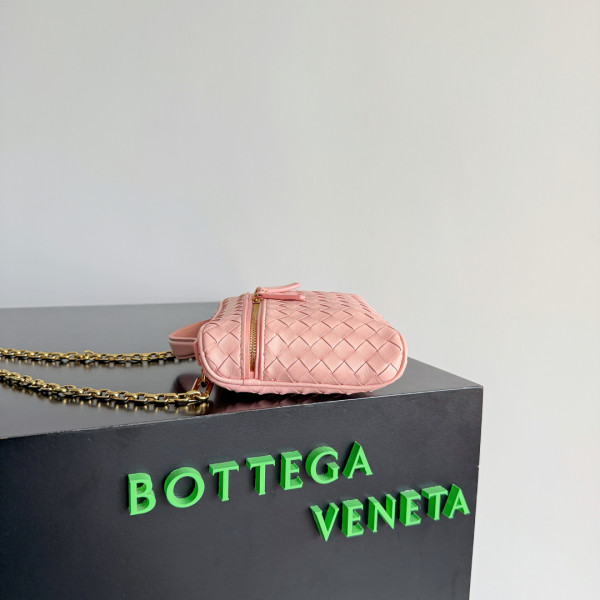 bo*te*ga Ve*ne*ta small soft vanity - 19*14*3cm