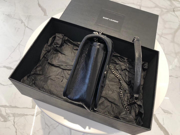 Y*L niki chain wallet