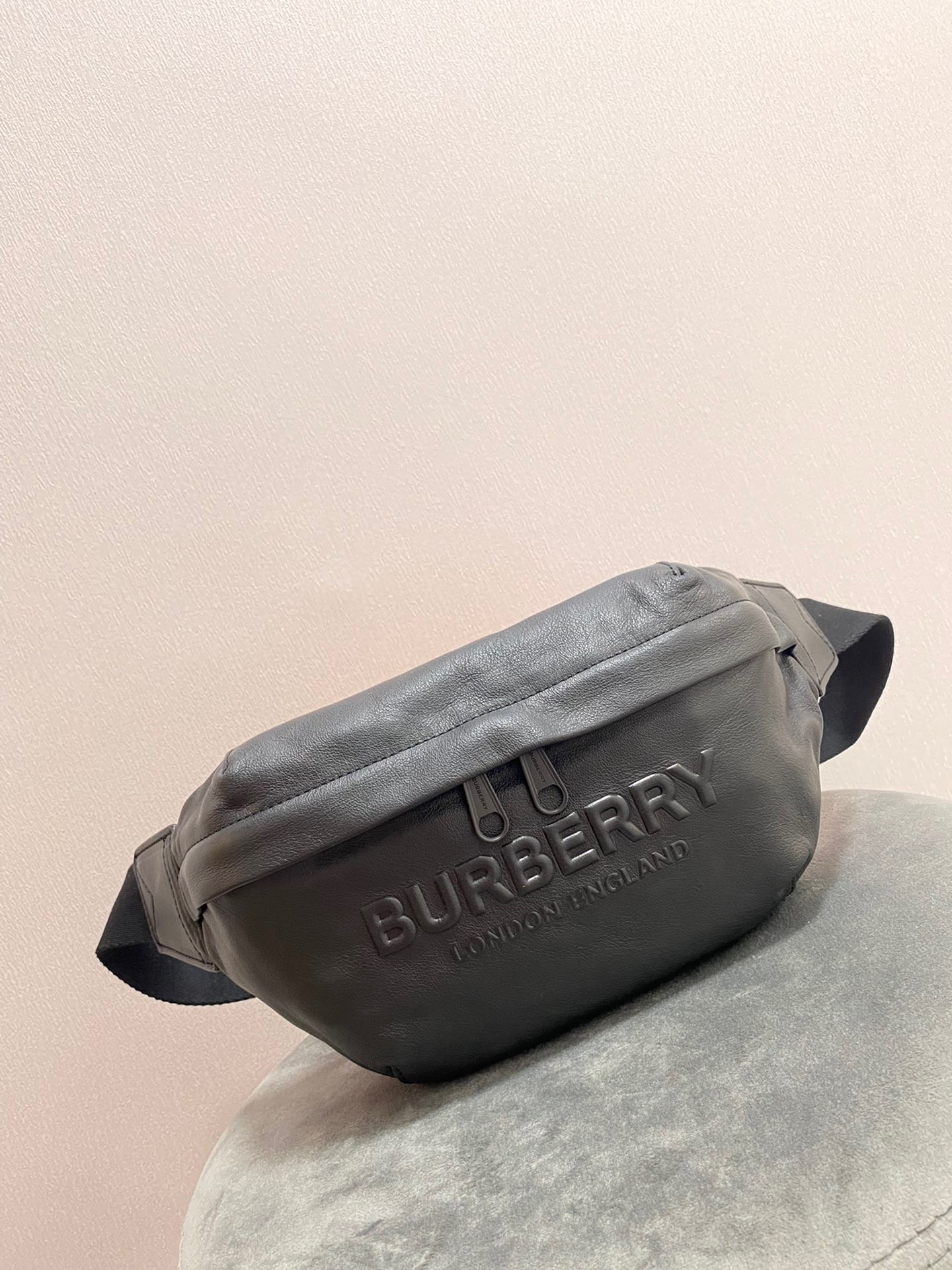 B**rry bum bag
