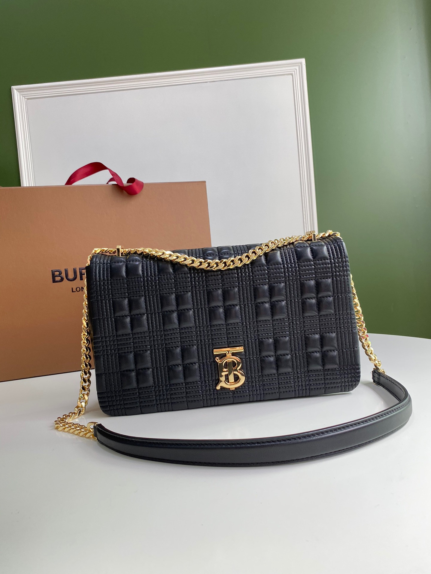 B**rry medium lola bag