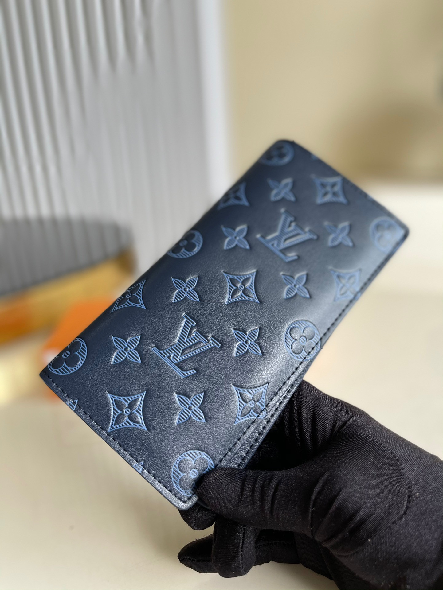 l0*is V*t0n brazza wallet