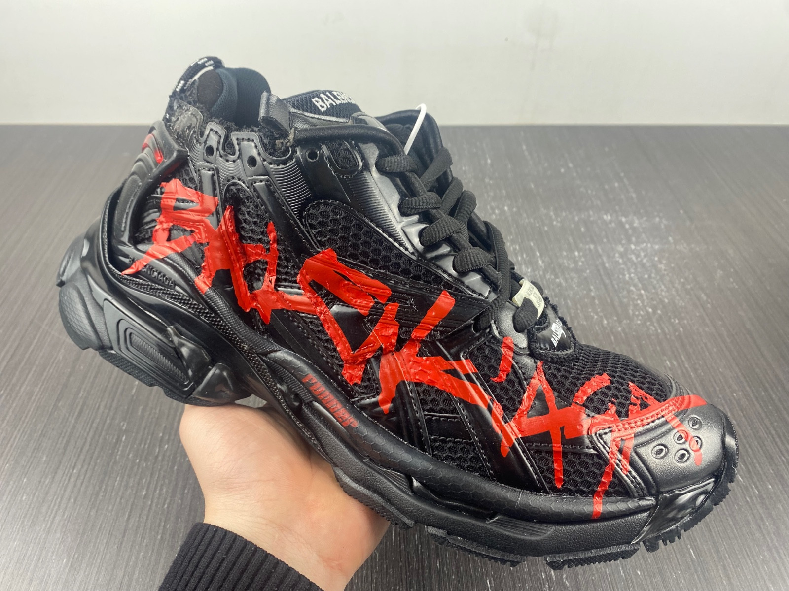 Ba*len*cia*ga runner sneaker