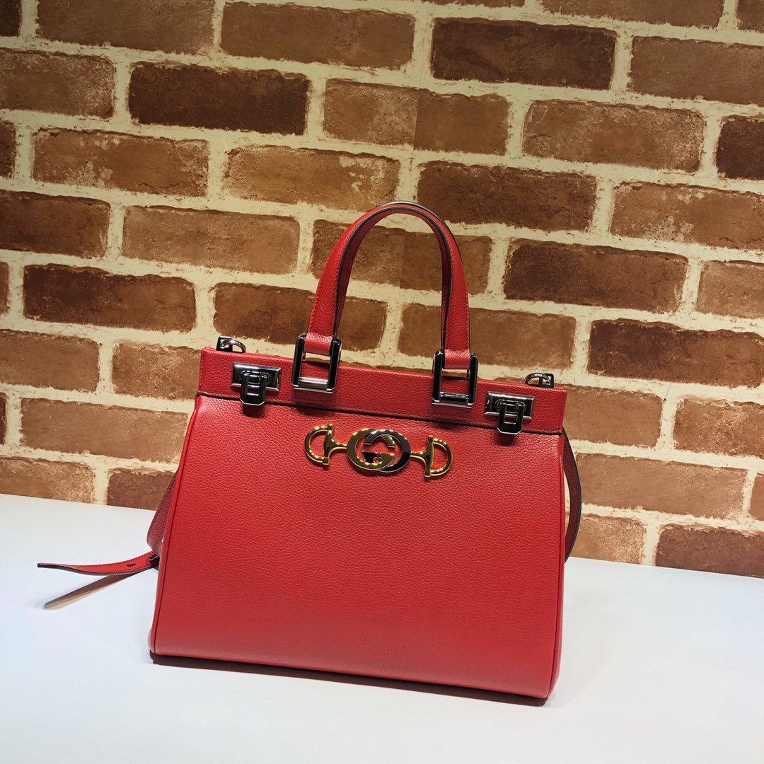 G*u*i zumi small top handle bag