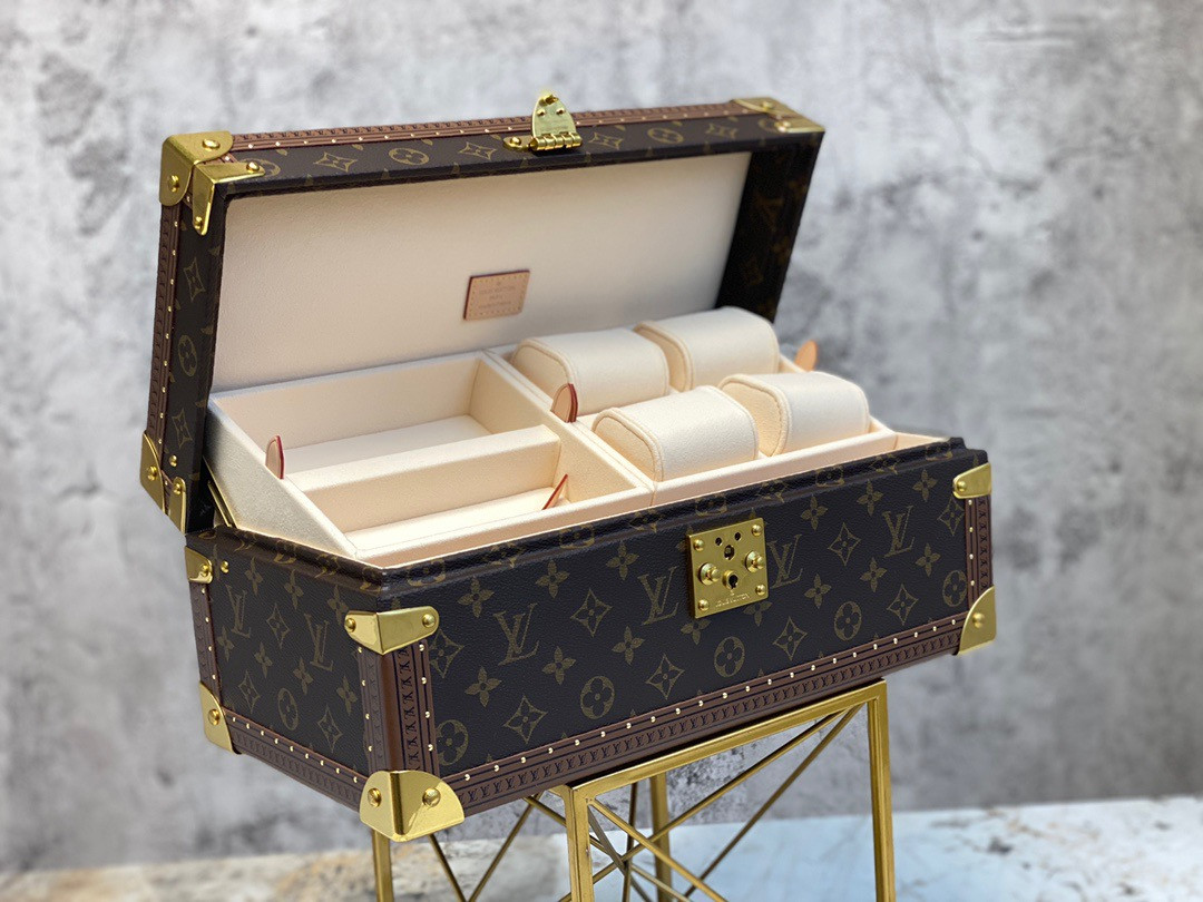 l0*is V*t0n coffret accessoires