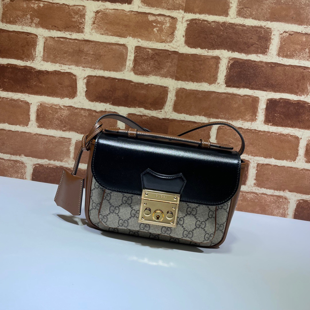 G*u*i padlock mini bag