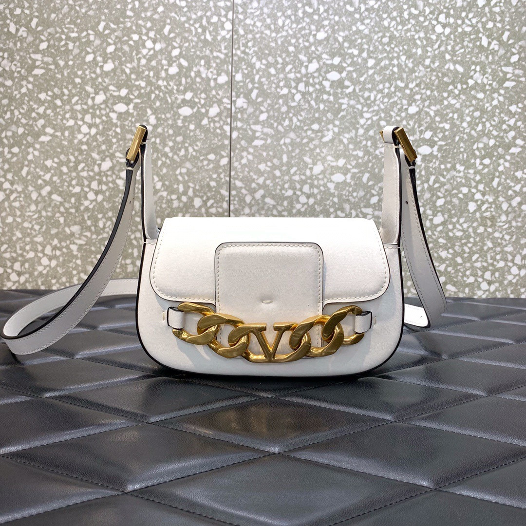 VALENTINO VLOGO CHAIN SMALL CALFSKIN SHOULDER BAG