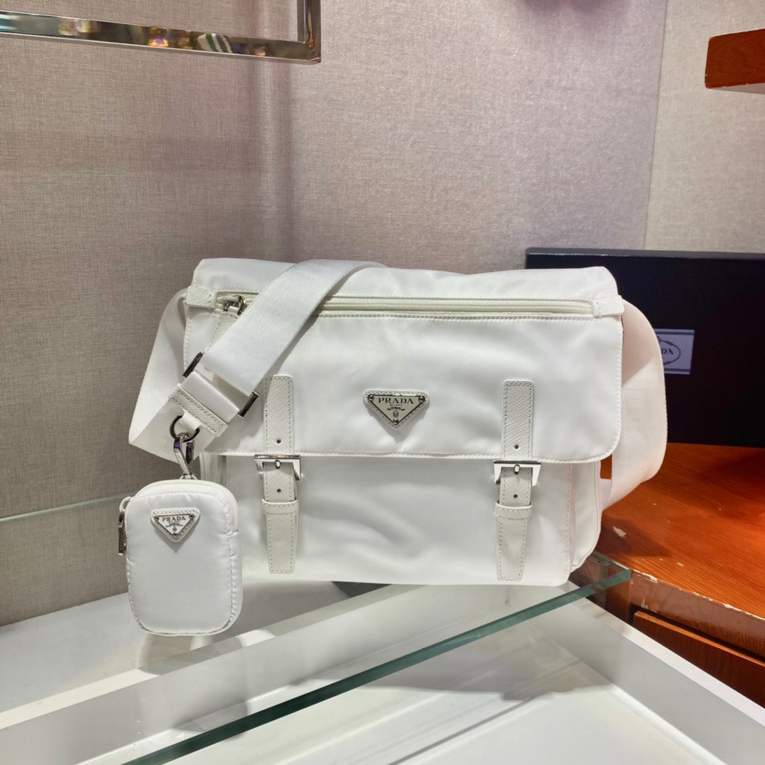 Pra*a medium nylon shoulder bag