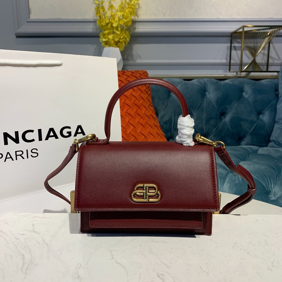 Ba*len*cia*ga sharp xs satchel