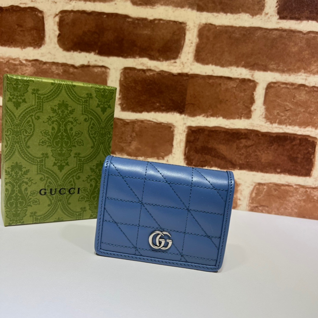 G*u*i gg marmont card case wallet