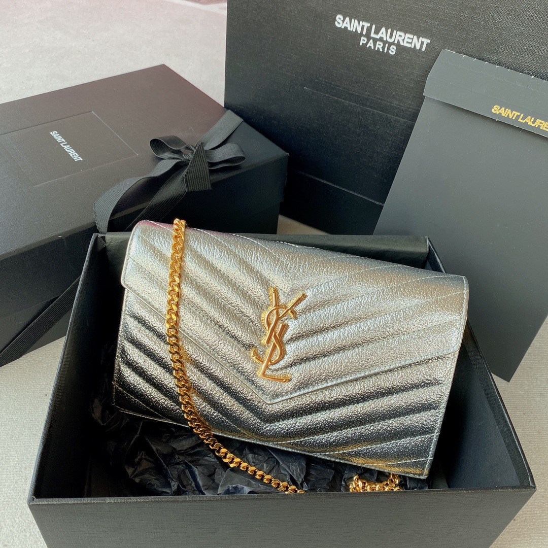 Y*L cassandre matelassÉ chain wallet