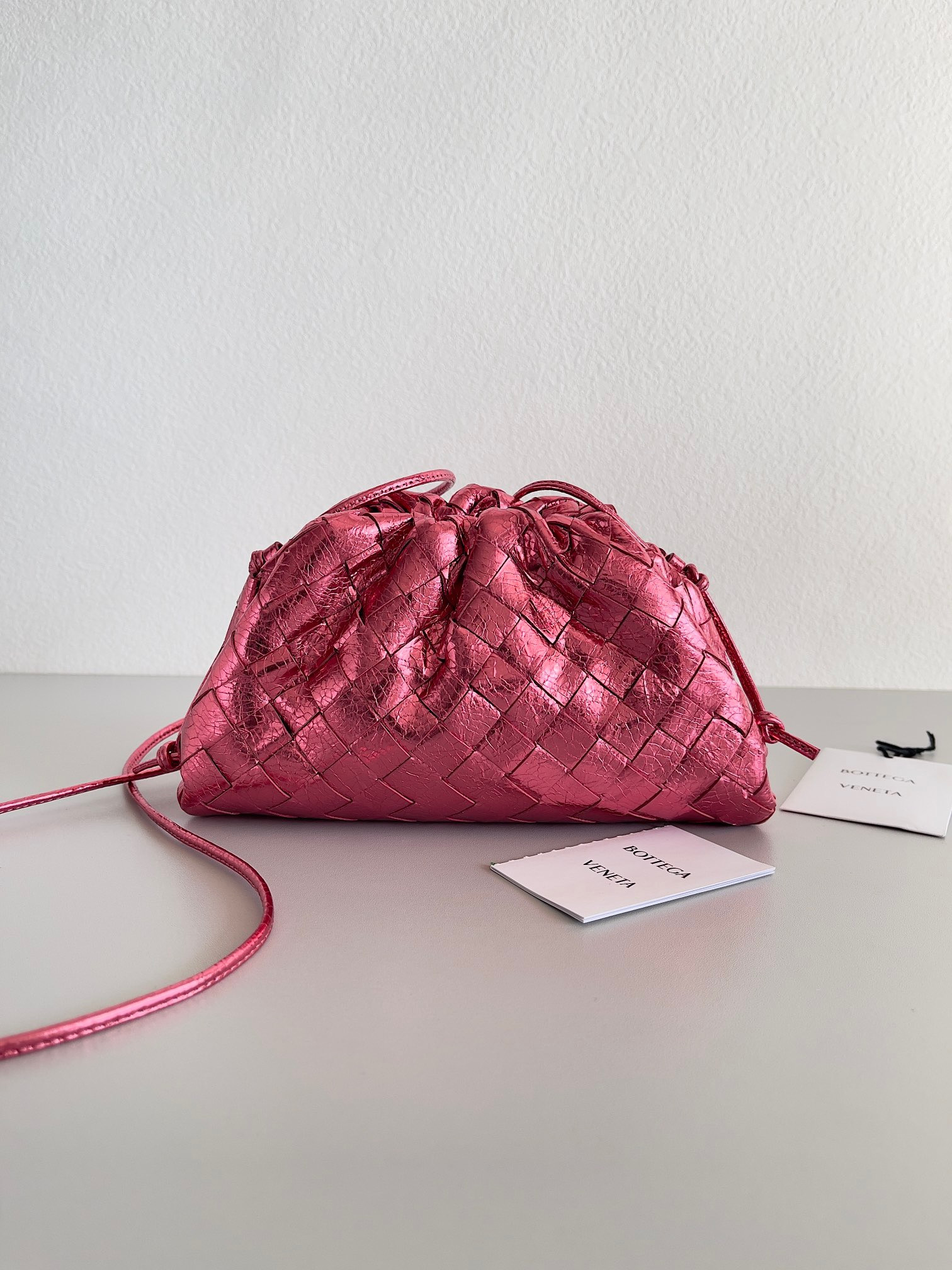 bo*te*ga Ve*ne*ta mini pouch