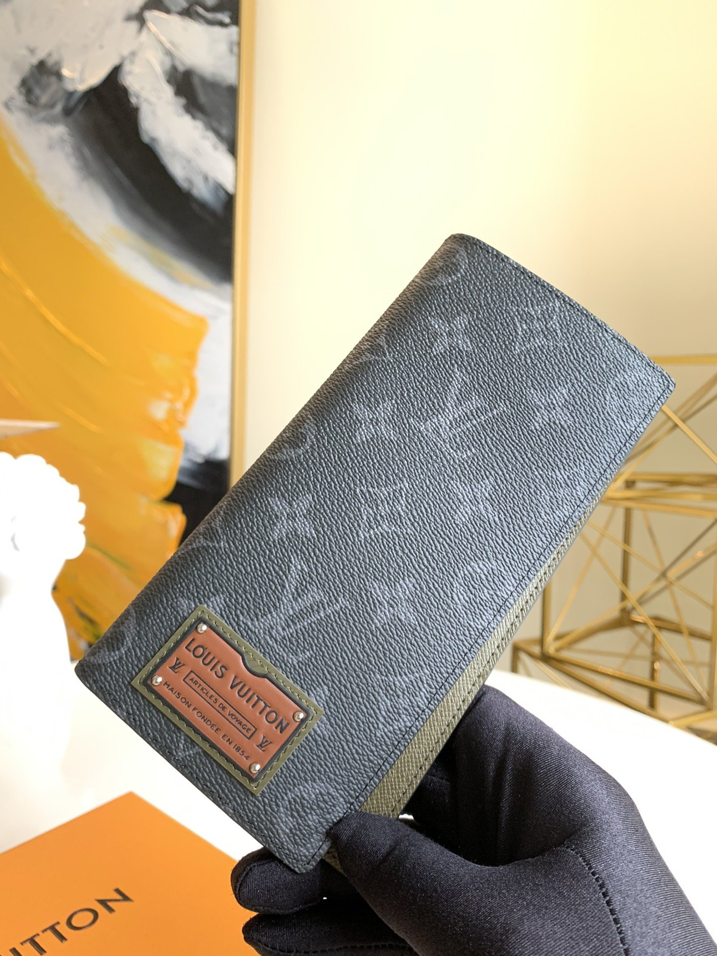 l0*is V*t0n brazza wallet