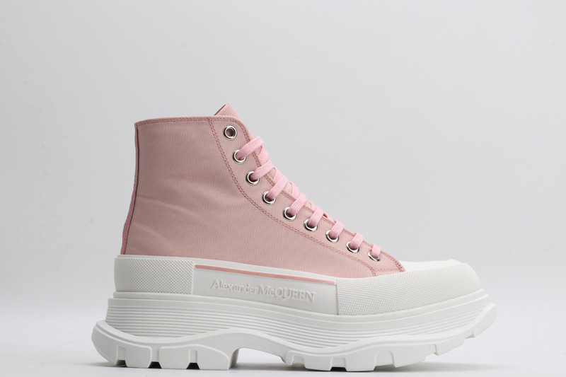 ale*d*r M*Q*en tread slick boot
