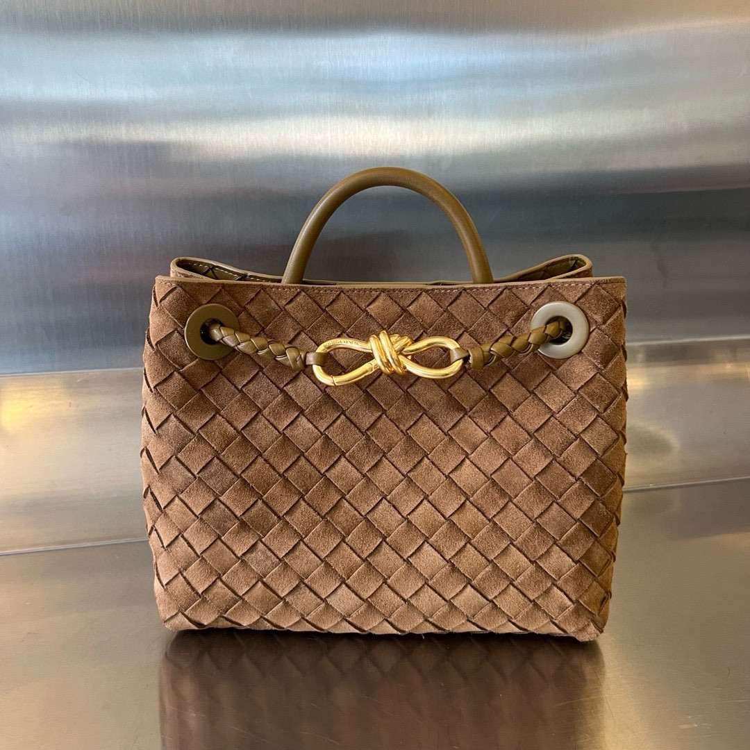 bo*te*ga Ve*ne*ta small andiamo-25*22*10.5cm