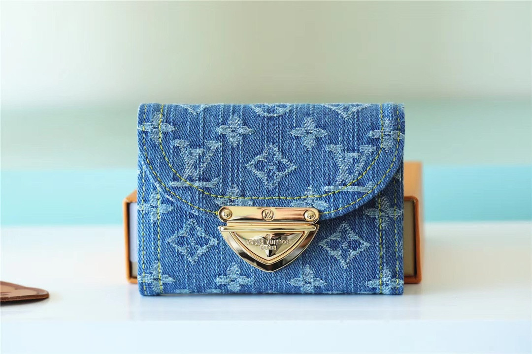 l0*is V*t0n victorine wallet