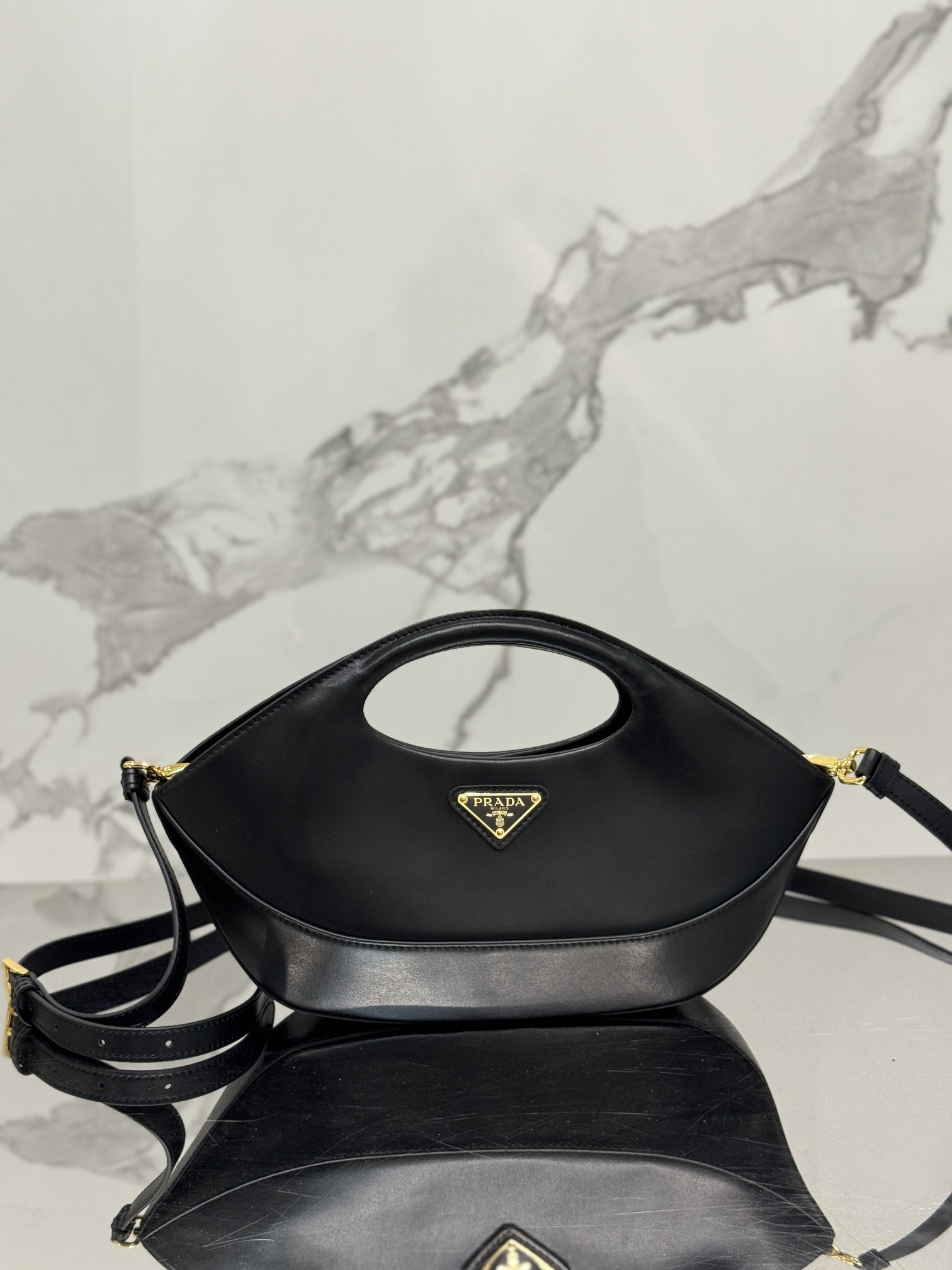 Pra*a crossbody bag 1ba421-30*20*5cm