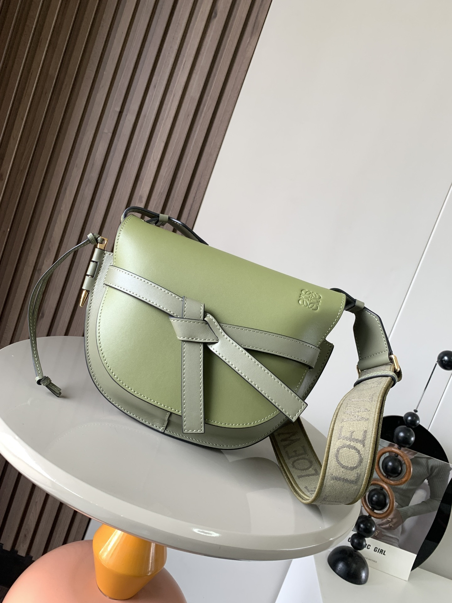 LOWEE GATE BAG-25*19*11.5CM