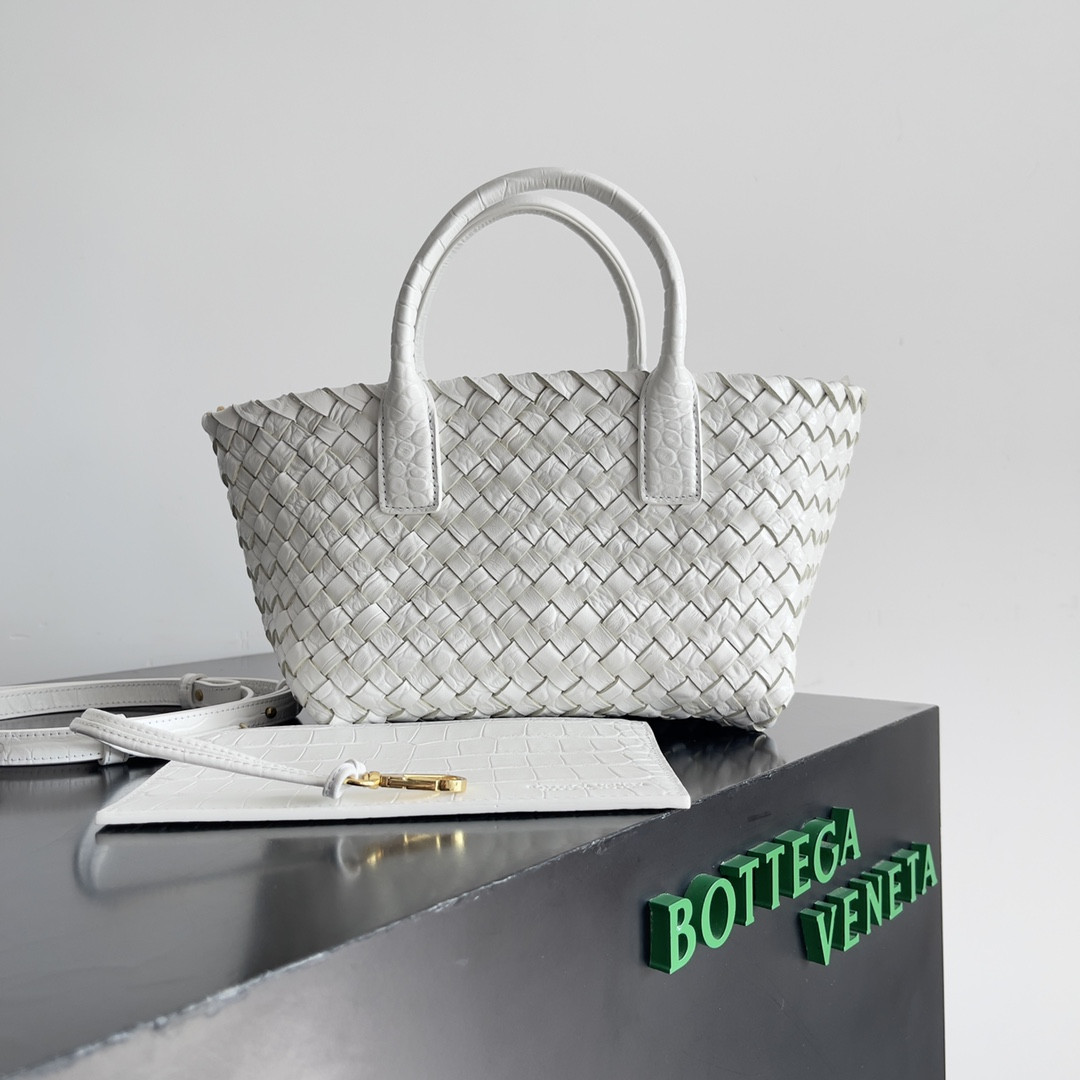 bo*te*ga Ve*ne*ta mini cabat-22*6.5*15.5cm