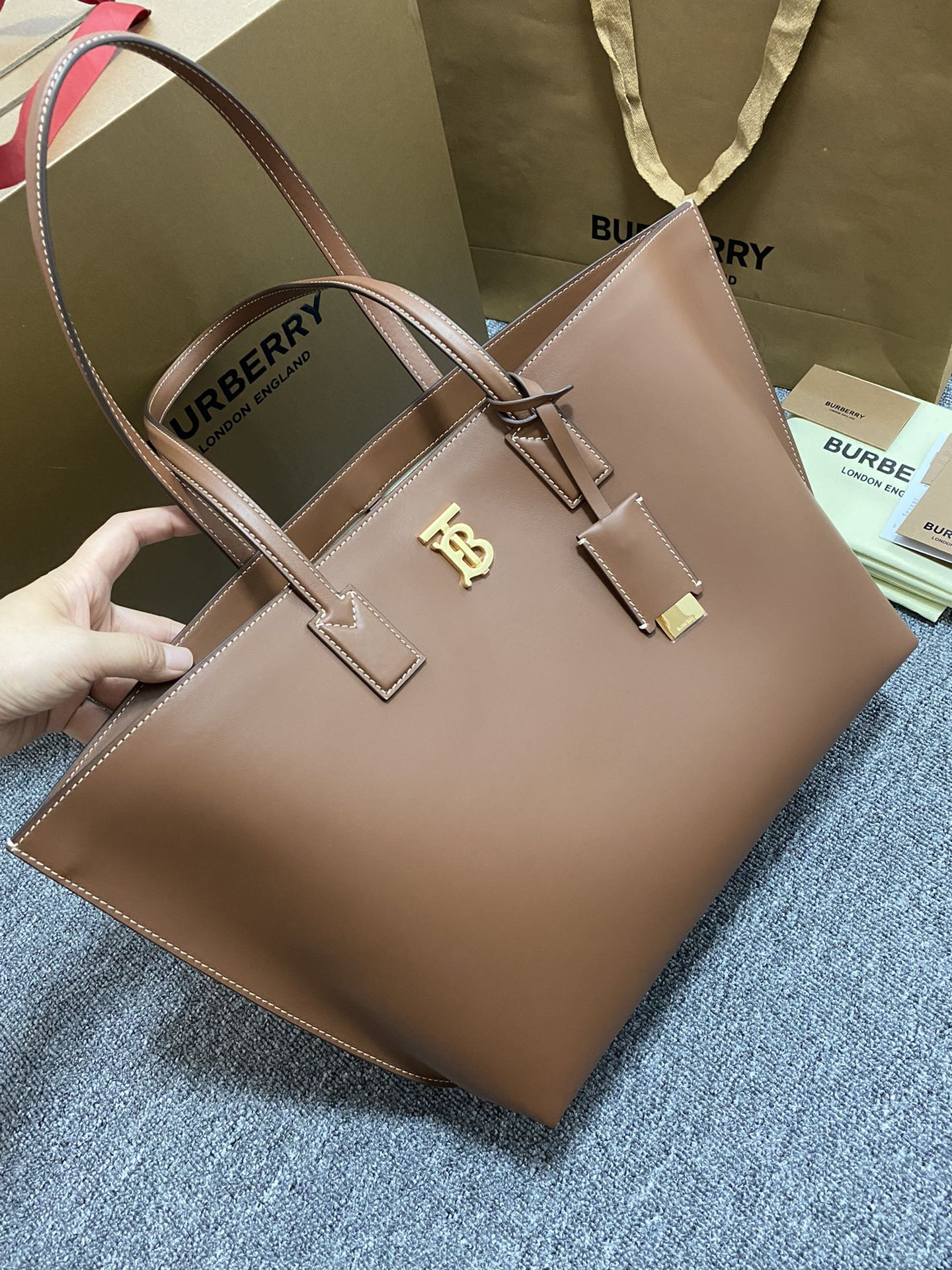 B**rry medium check tote bag-34*14*28cm