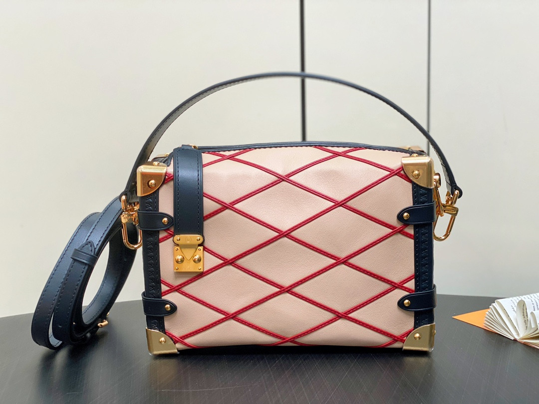 l0*is V*t0n side trunk pm-21*14*6cm