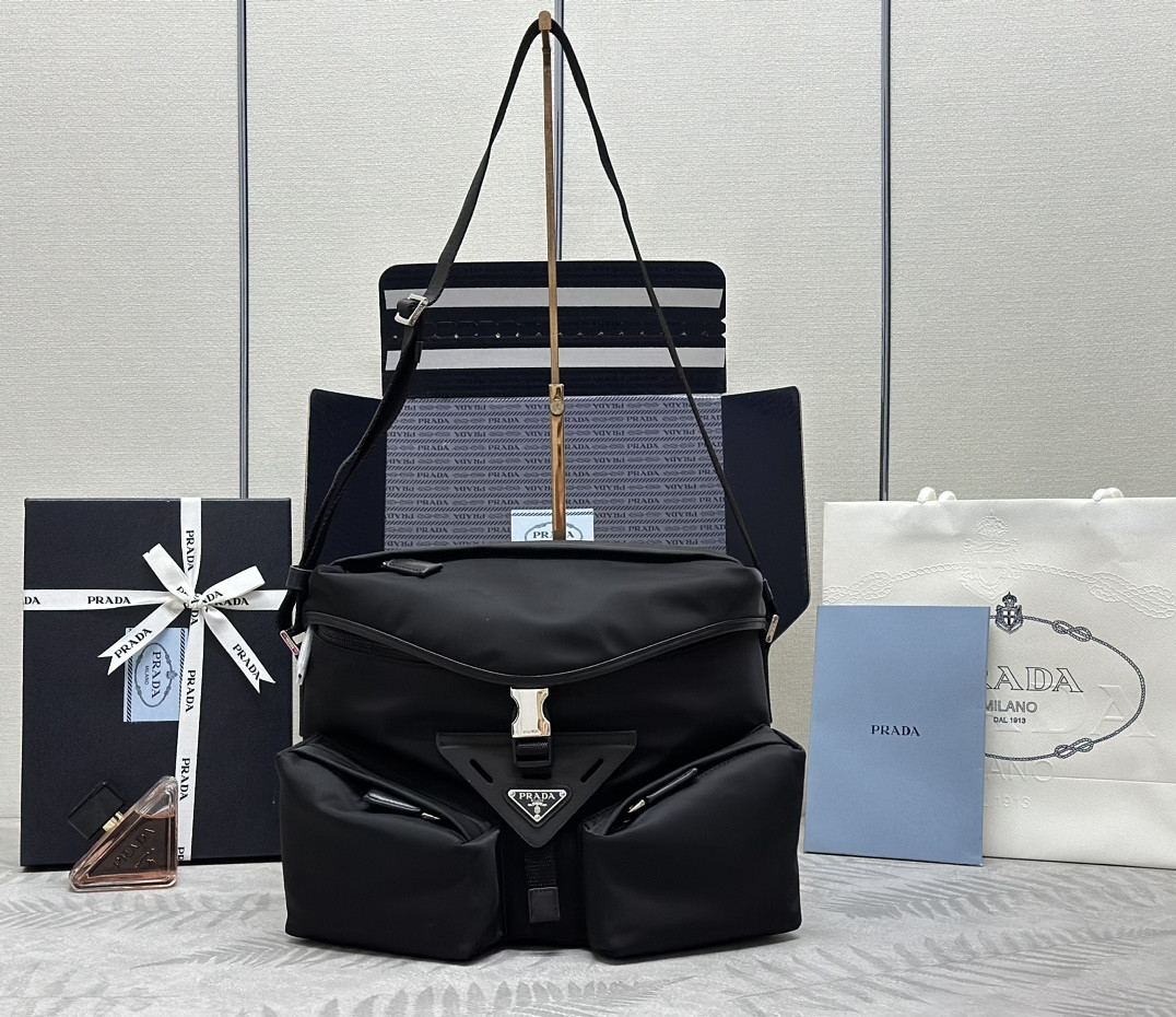 Pra*a men bag-29*23*15cm