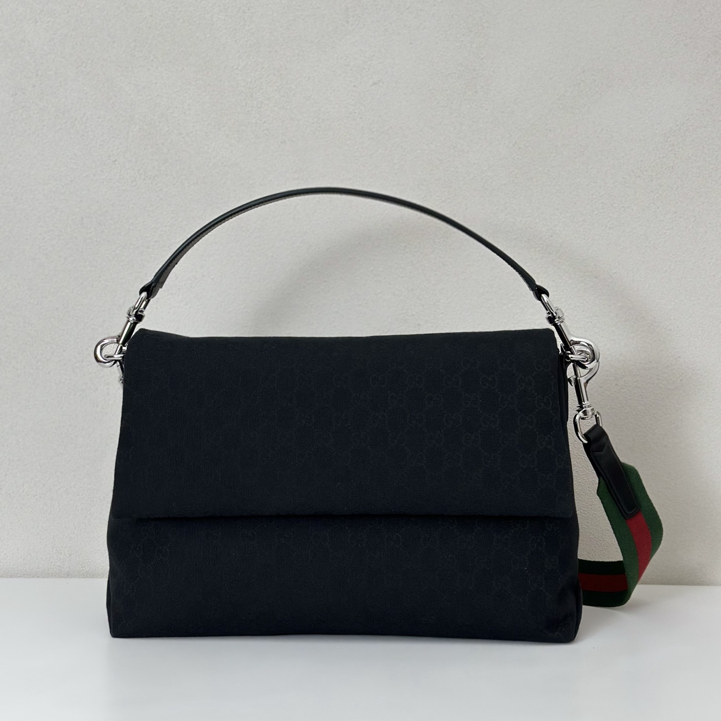 G*u*i gg canvas small crossbody bag - 19*15*7cm