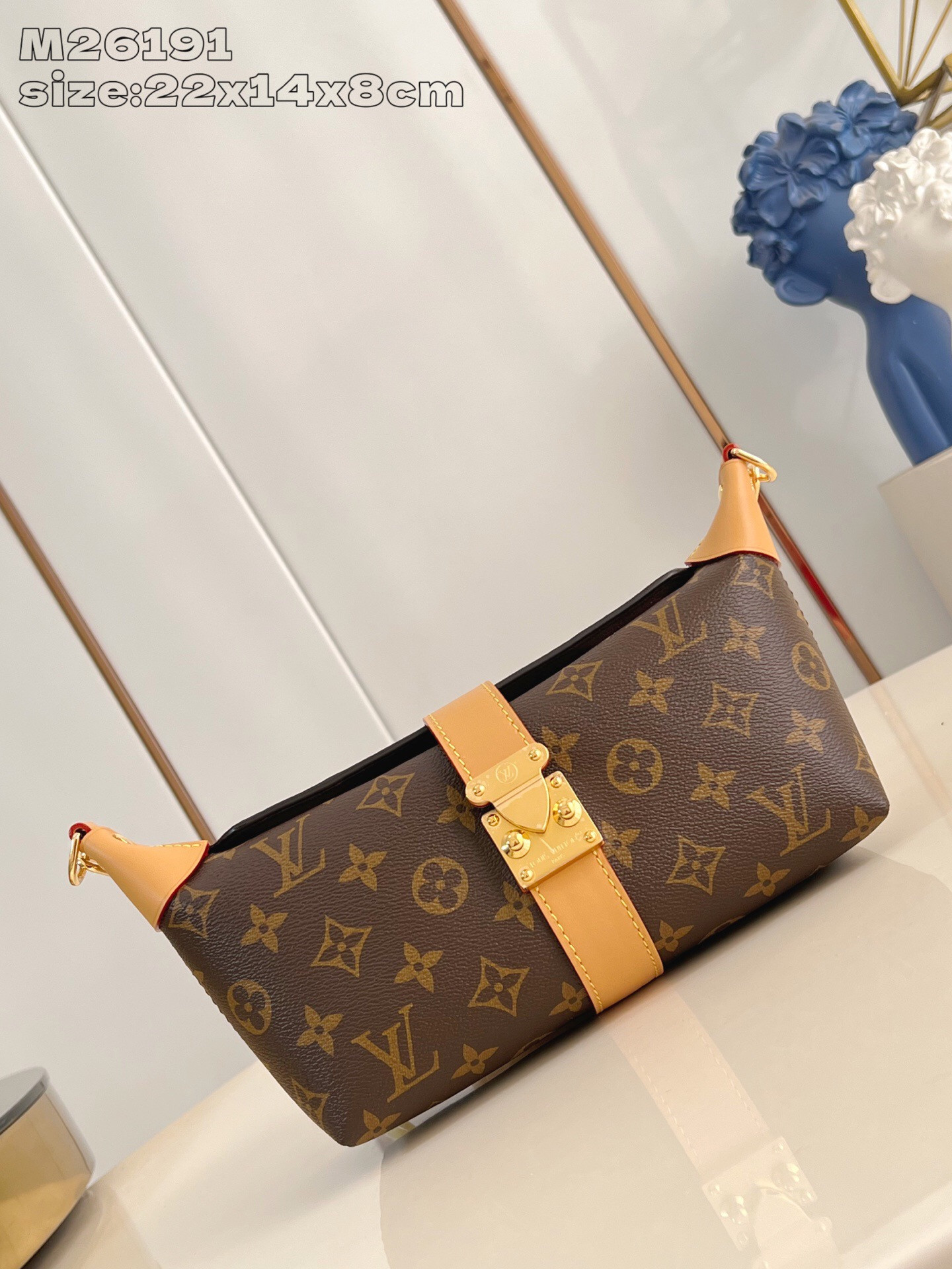 l0*is V*t0n pochette mia - 22*14.5*8cm